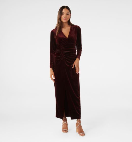 NEW Velvet wrap dress is here- just in time for ✨✨✨New Years! Wear as is or  layer over a lace cami with bamboo leggings! Shown here