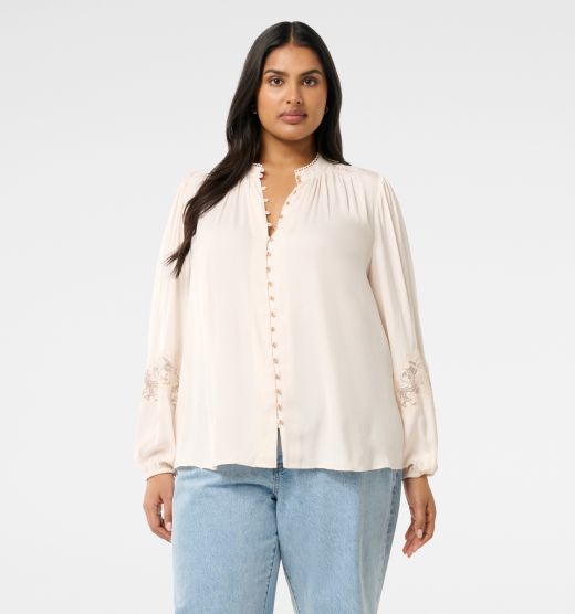 Annalise Curve Lace Blouse