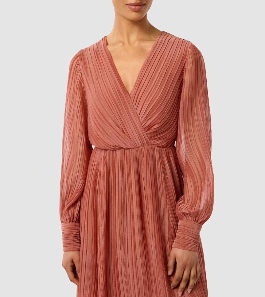 Genevieve Petite Crinkle Midi Dress