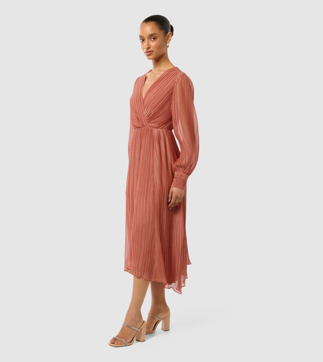 Genevieve Petite Crinkle Midi Dress