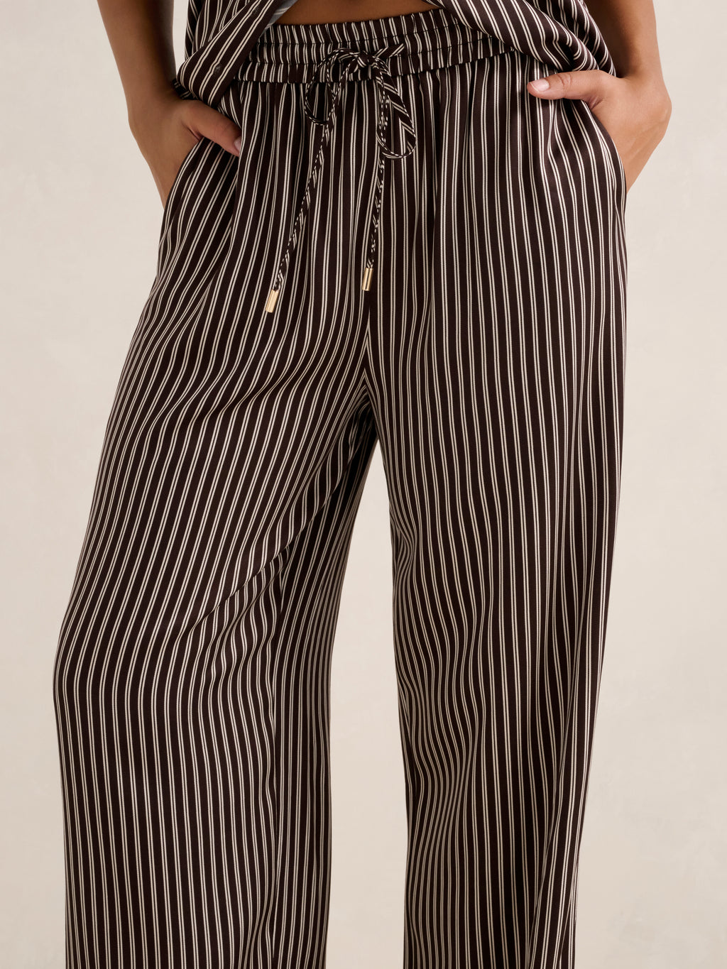 Jenna Drawstring Wide Leg Pant