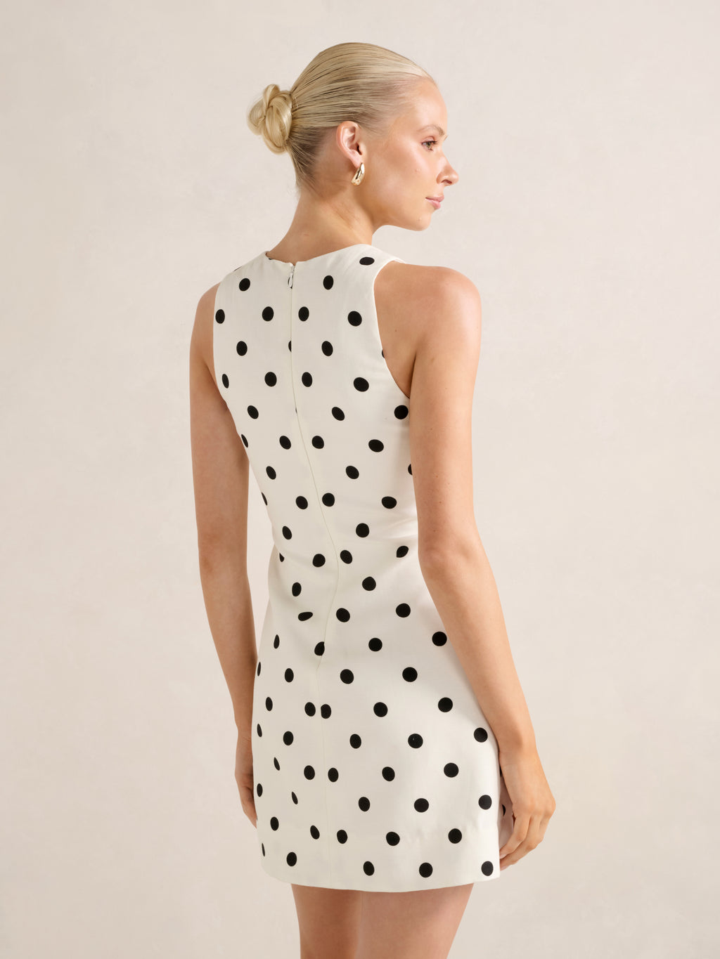 Vivienne Scoop Neck Linen Mini Dress