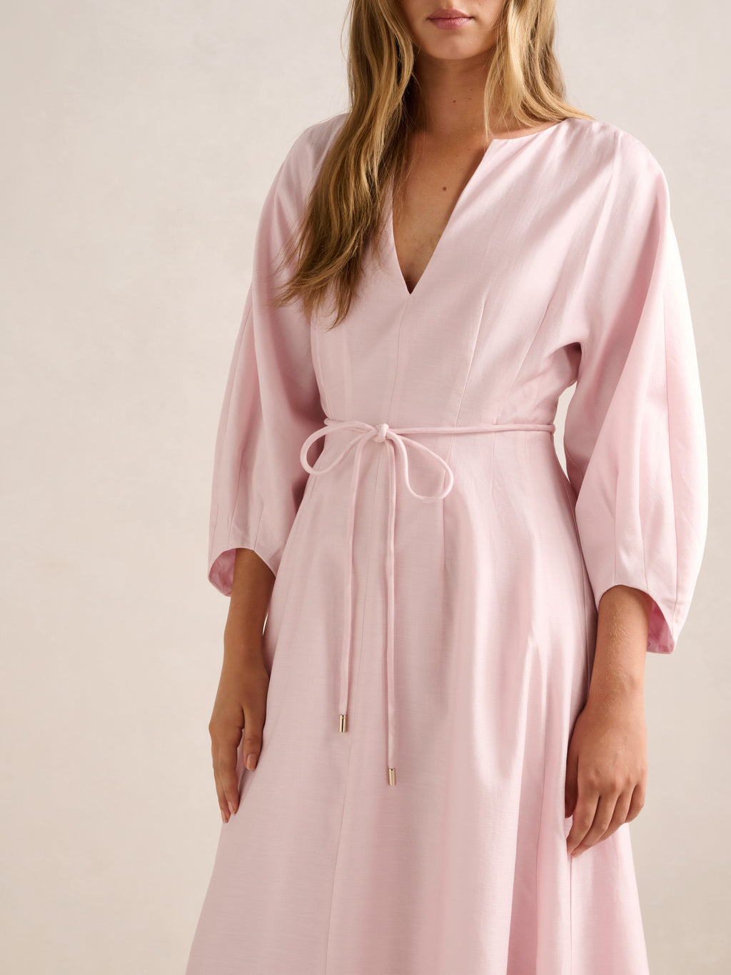 Scarlett Cocoon Sleeve Midi Dress