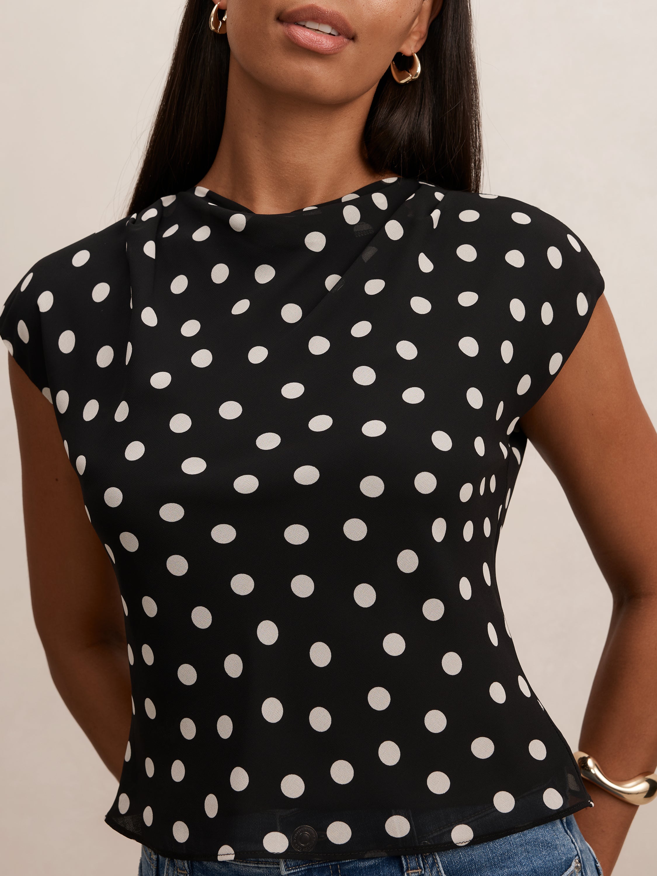 Frida Funnel Neck Top