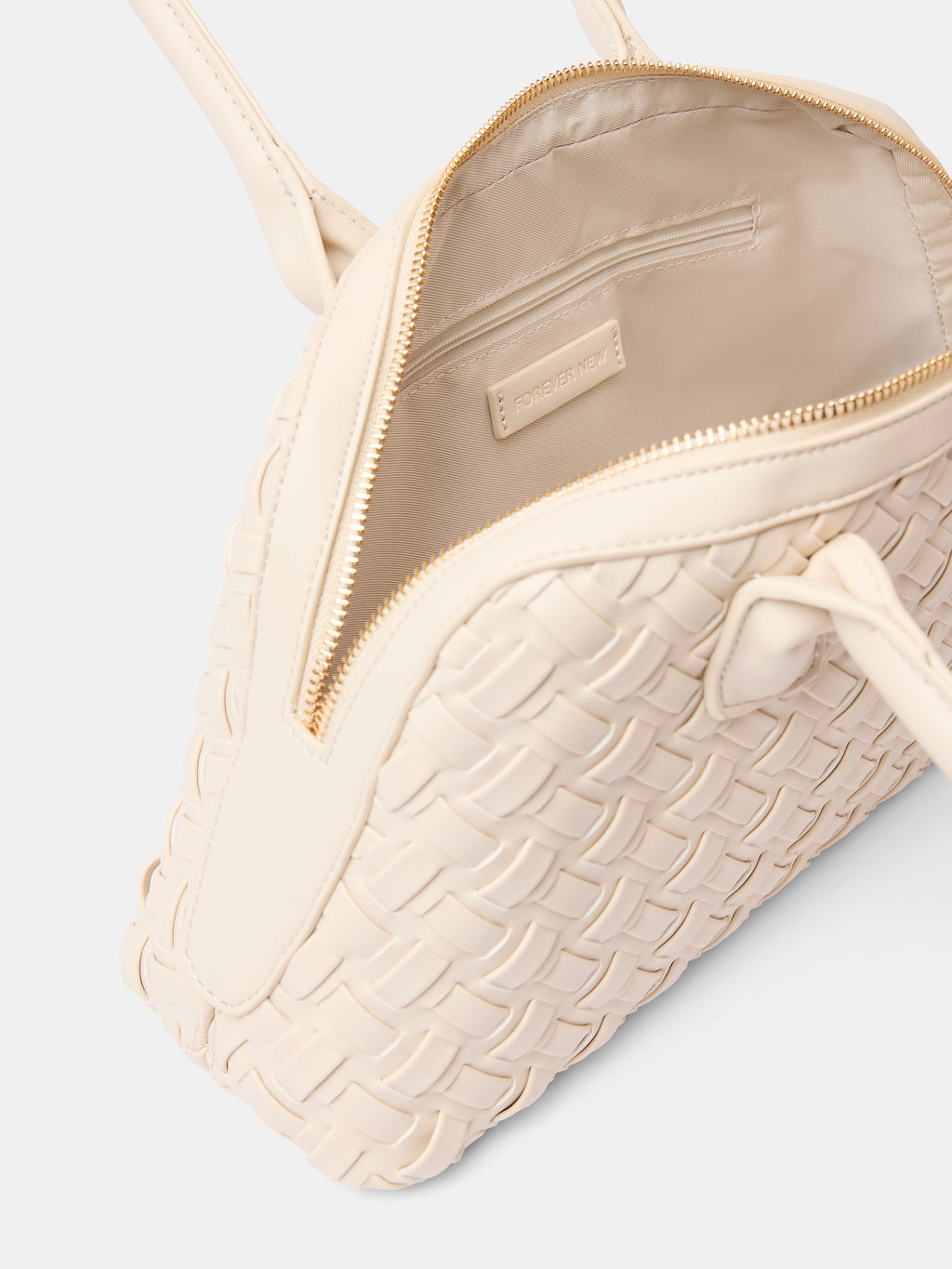 Kendra Weave Kettle Bag