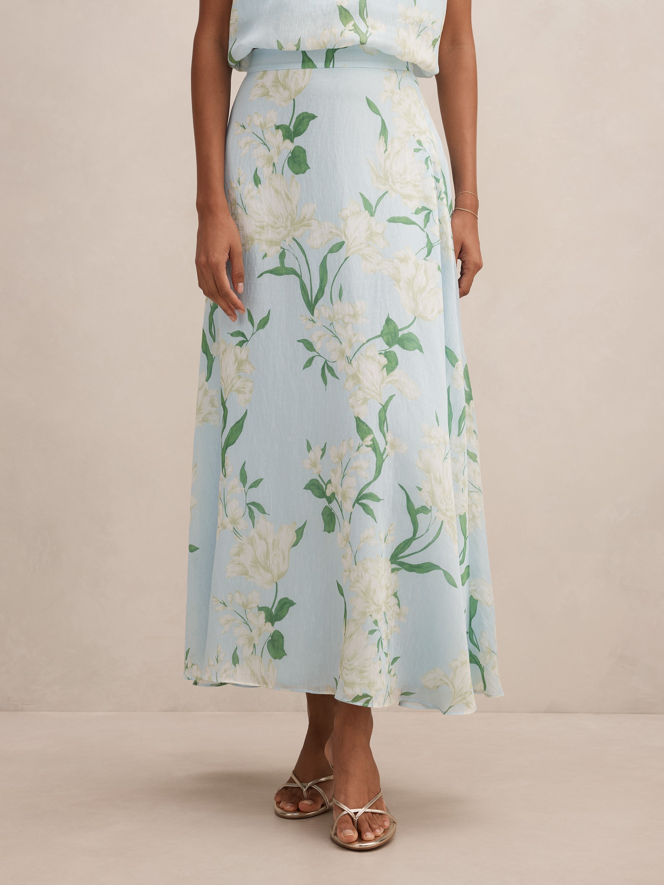 Maisie Petite Circle Midi Skirt