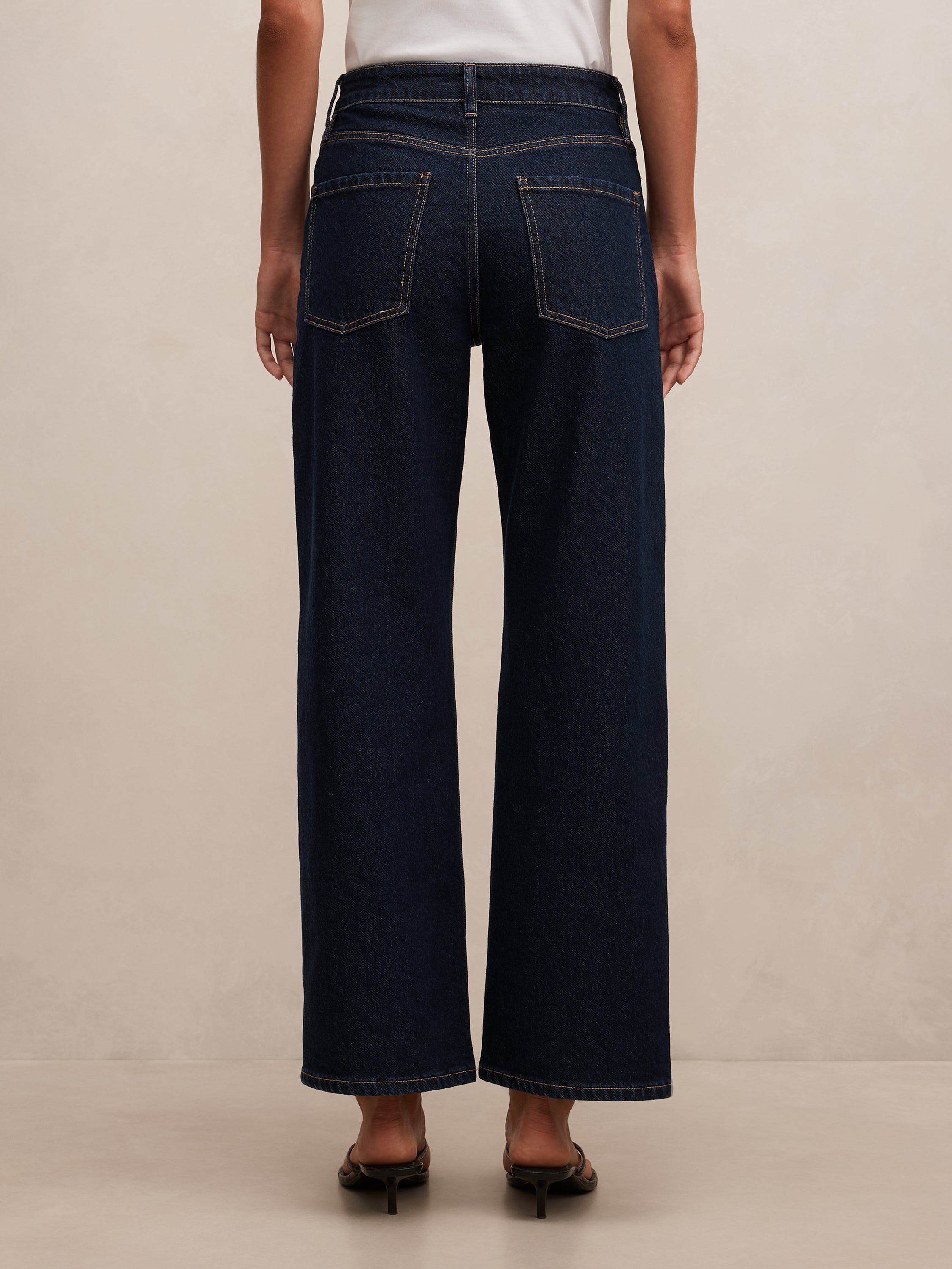 Nicki Mid Rise Straight Jean