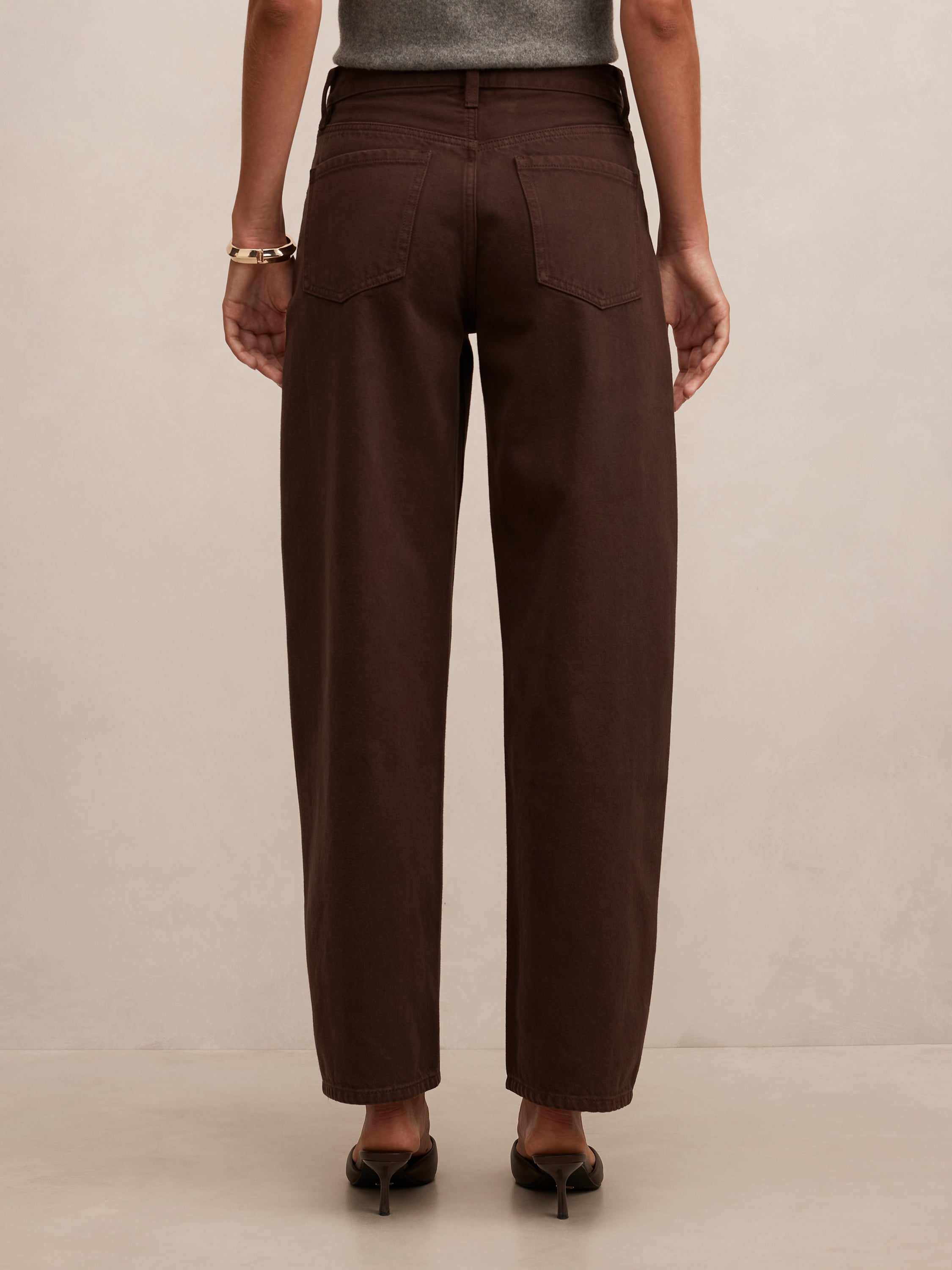 Emma Mid Rise Barrel Jean