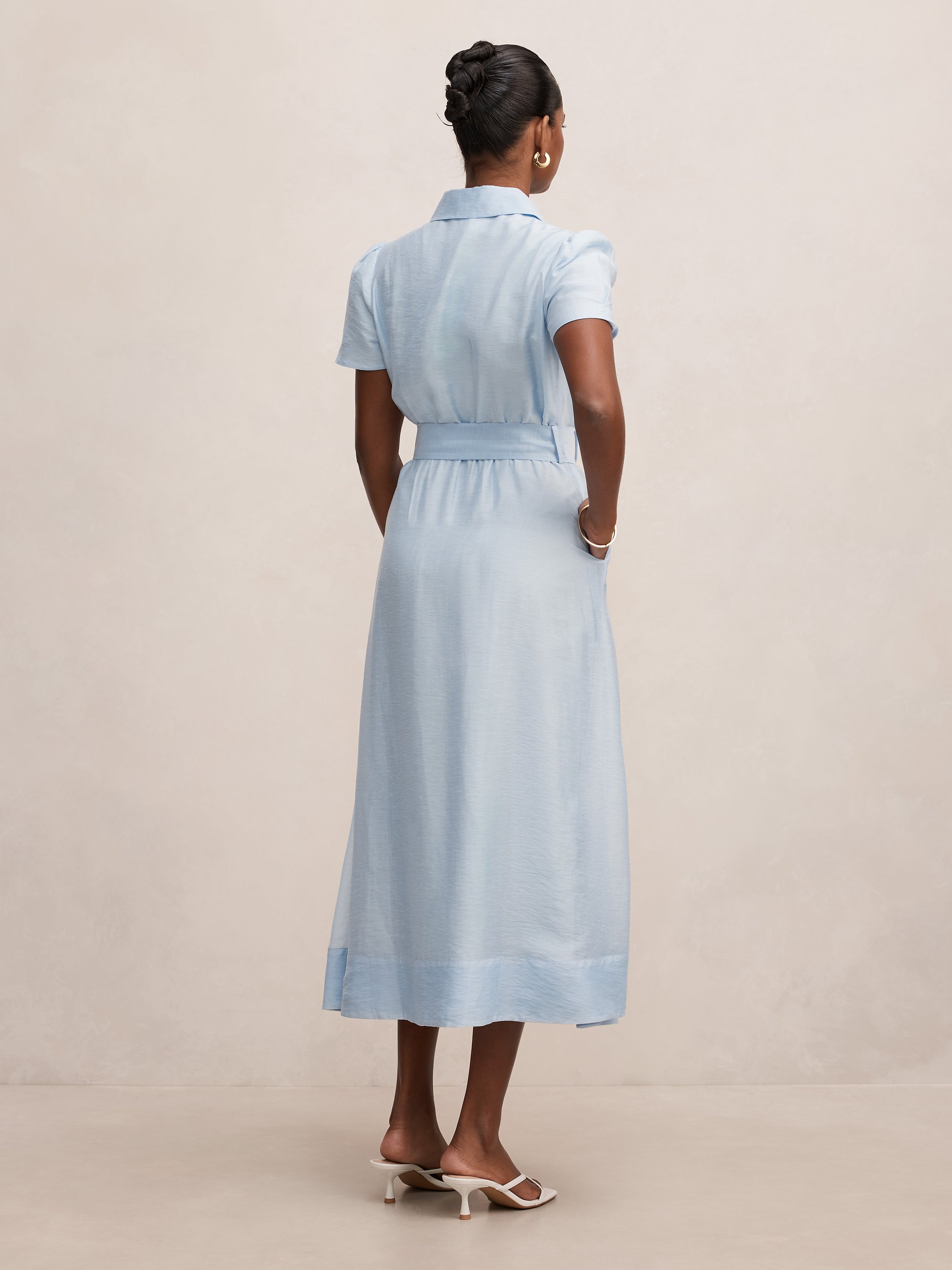 Avery Petite Short Sleeve Midi Dress