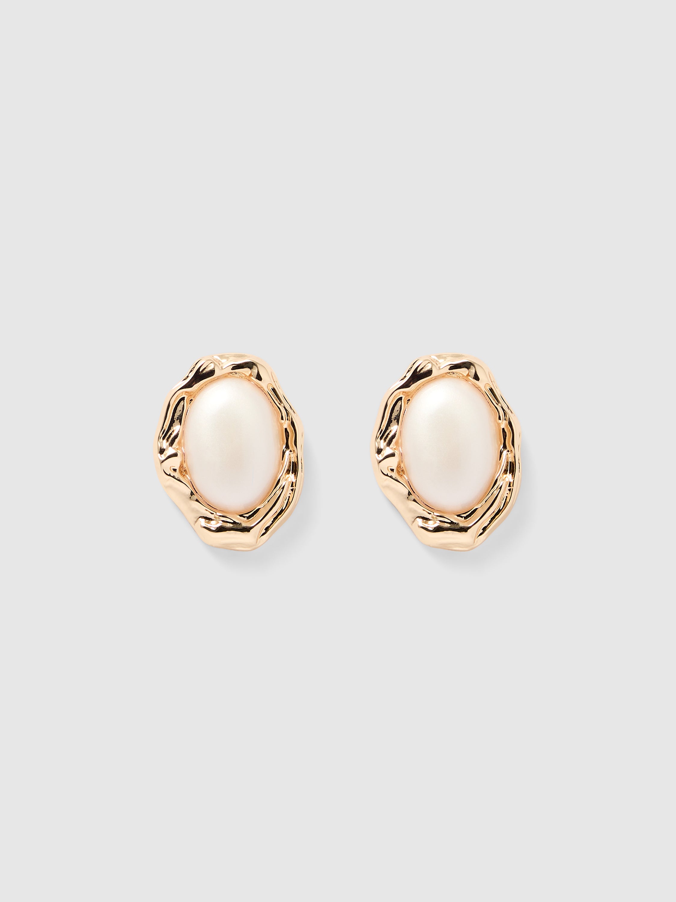 Signature Otis Organic Pearl Stud