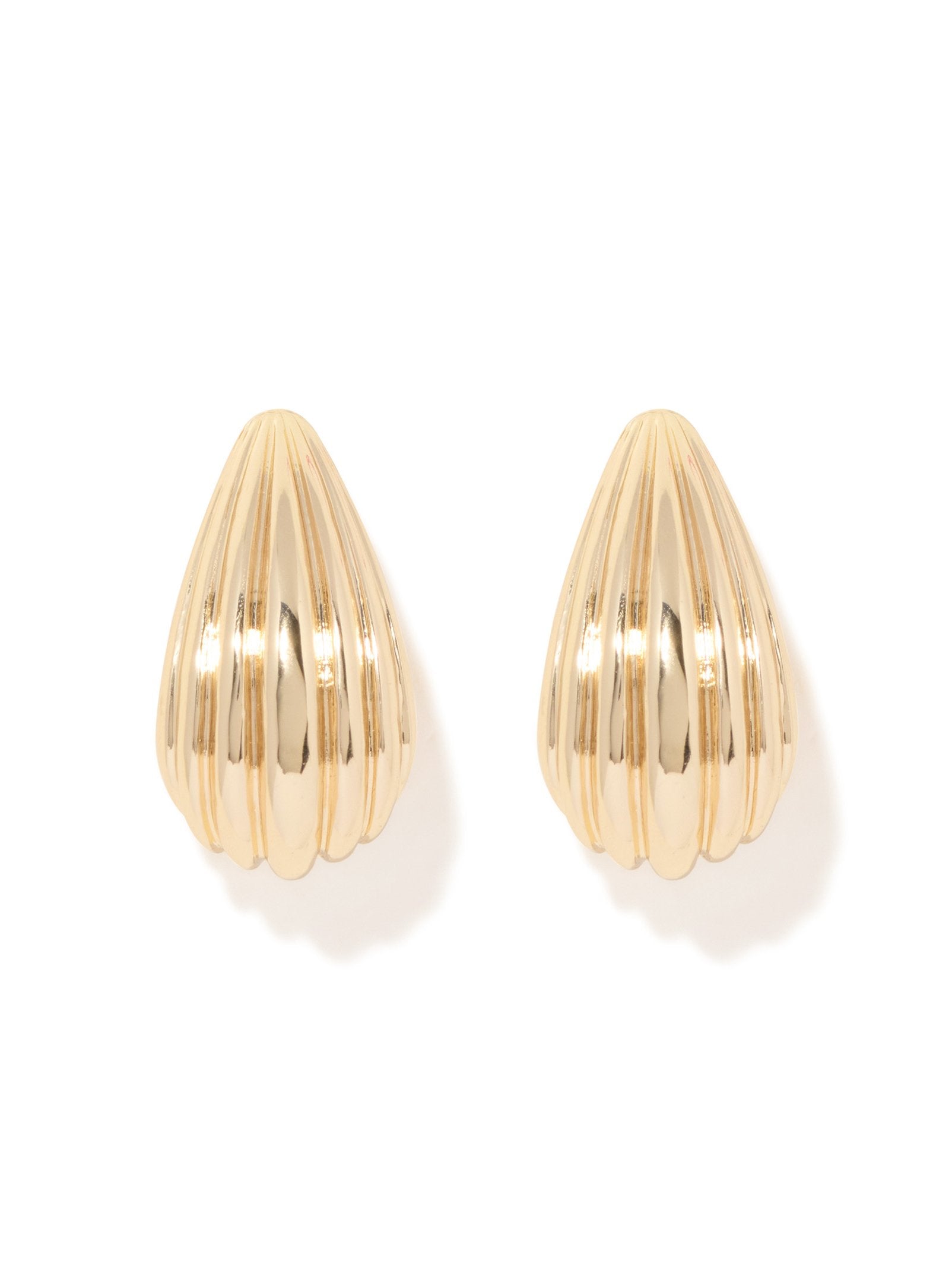 Signature Ariel Fan Earring