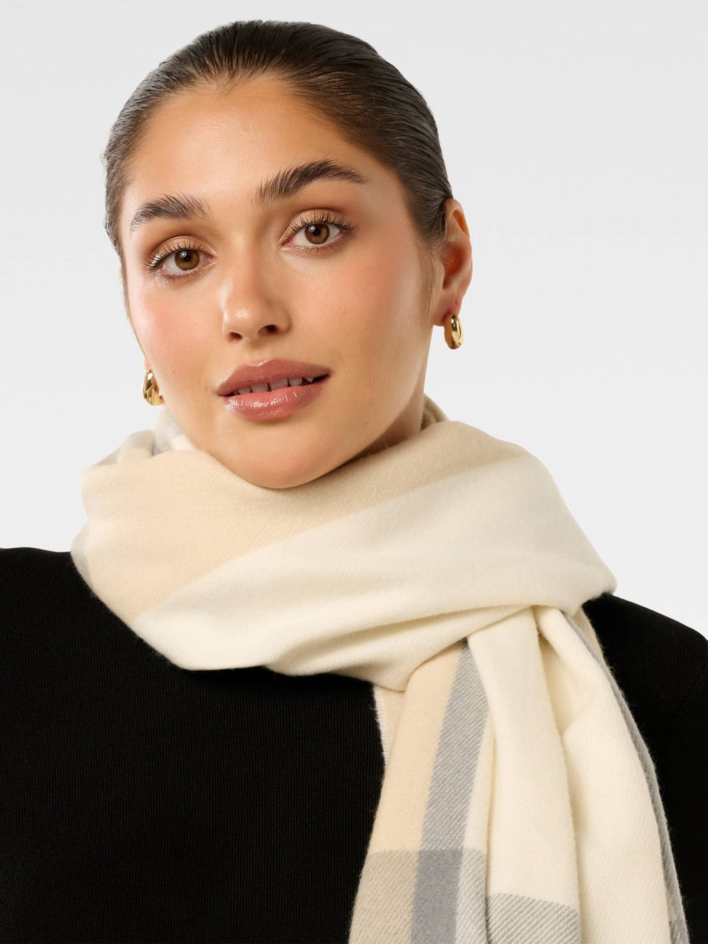 Ada Check Scarf