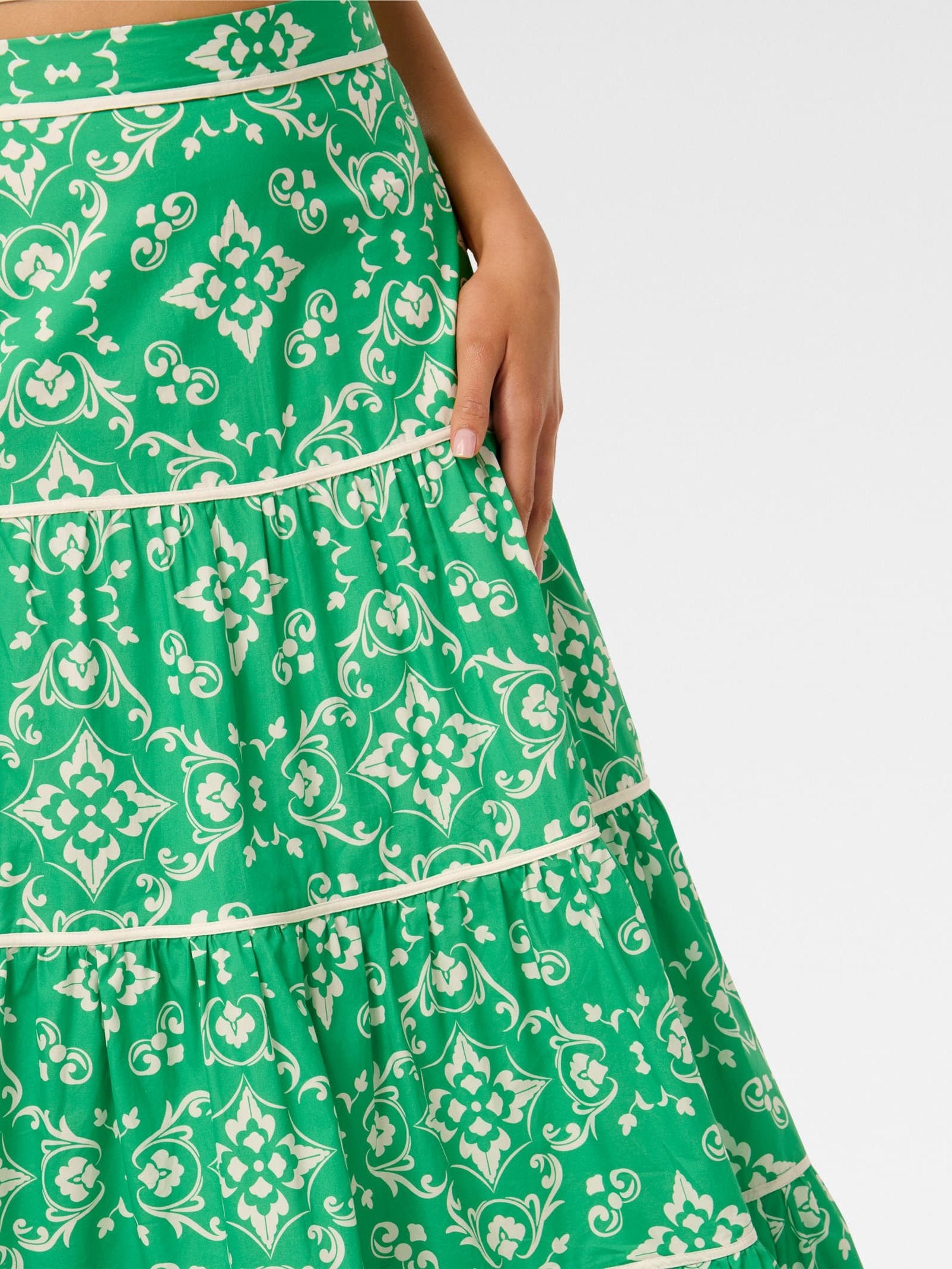  Mona Binding Tiered Midi Skirt