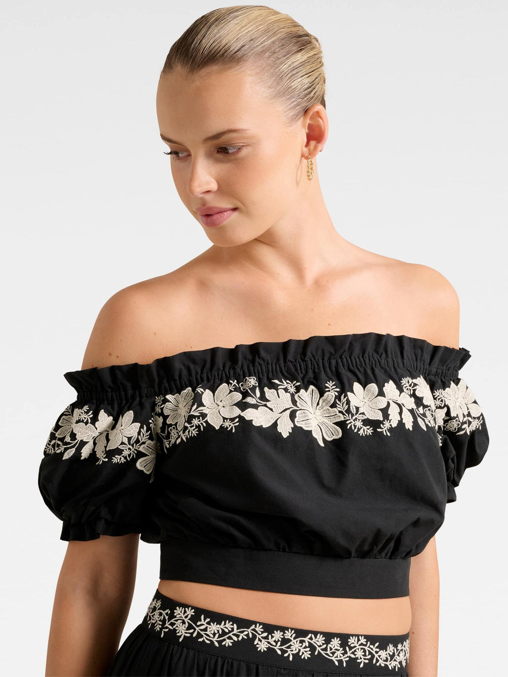  Blaire Embroidery Top