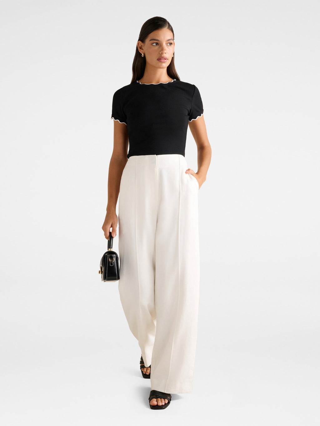  Rebecca Scallop Trim Tee