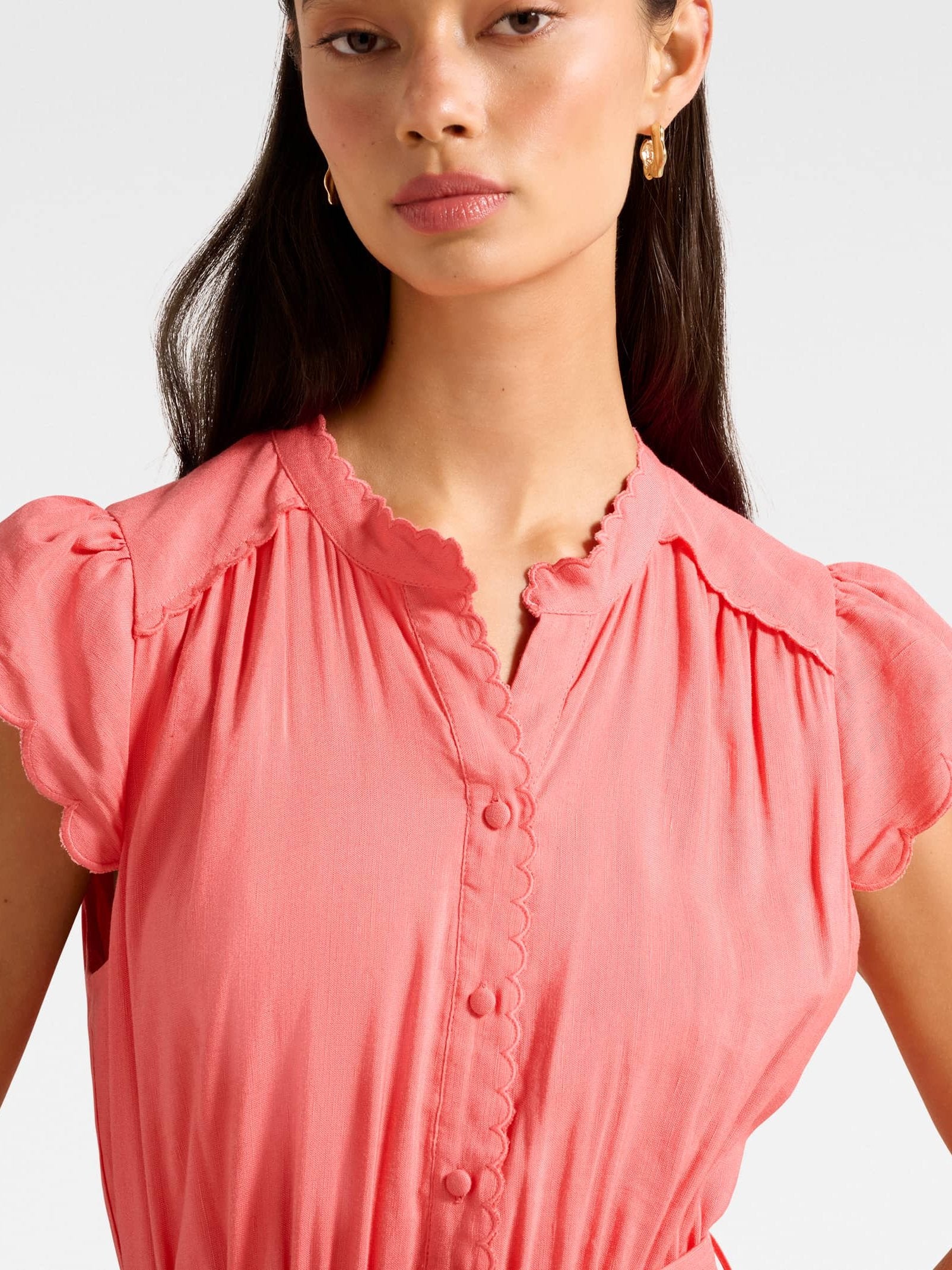  Serafina Scallop Edge Midi Dress