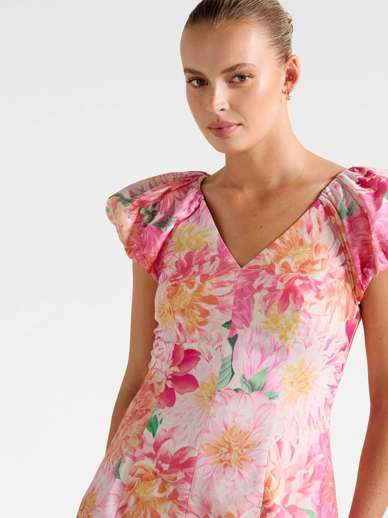  Elyssa Puff Sleeve Mini Dress