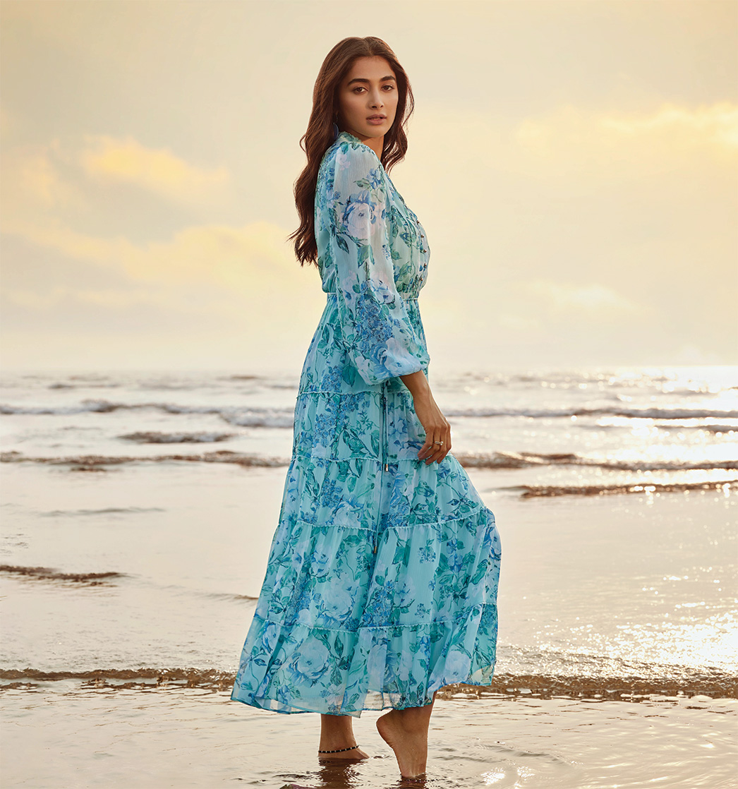 Buy LookbookStore Women's Blue Sleeveless V Neck Button Down Short Denim  Dress Size S at Amazon.in